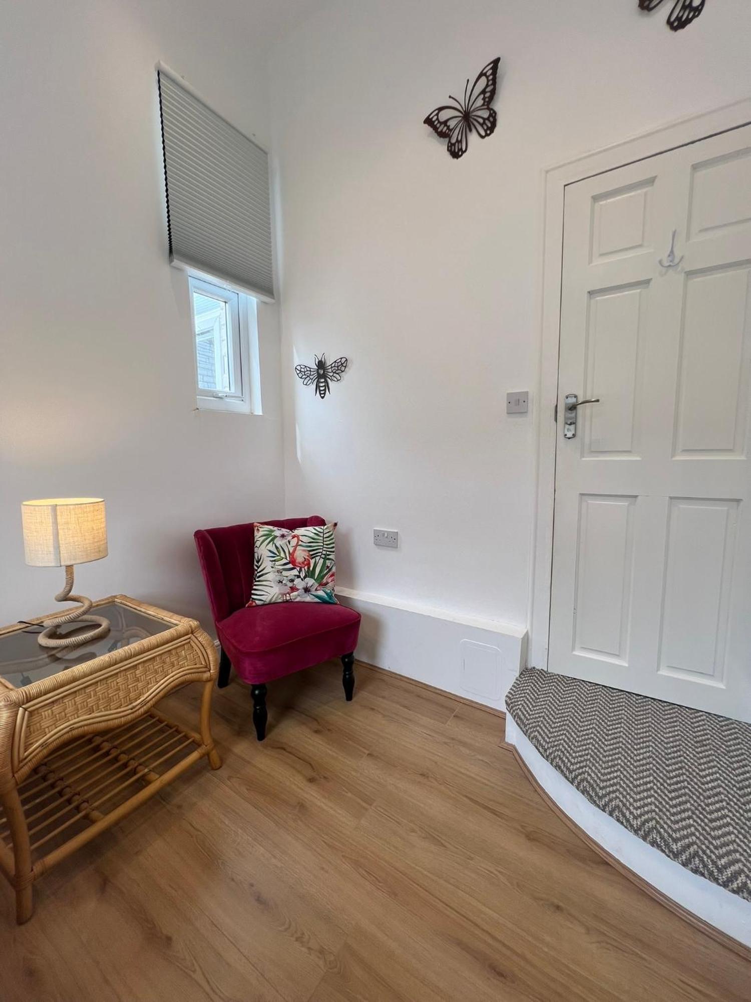 Holiday home 2025 Award Winner Cherry House - 4 Bedrooms Liverpool