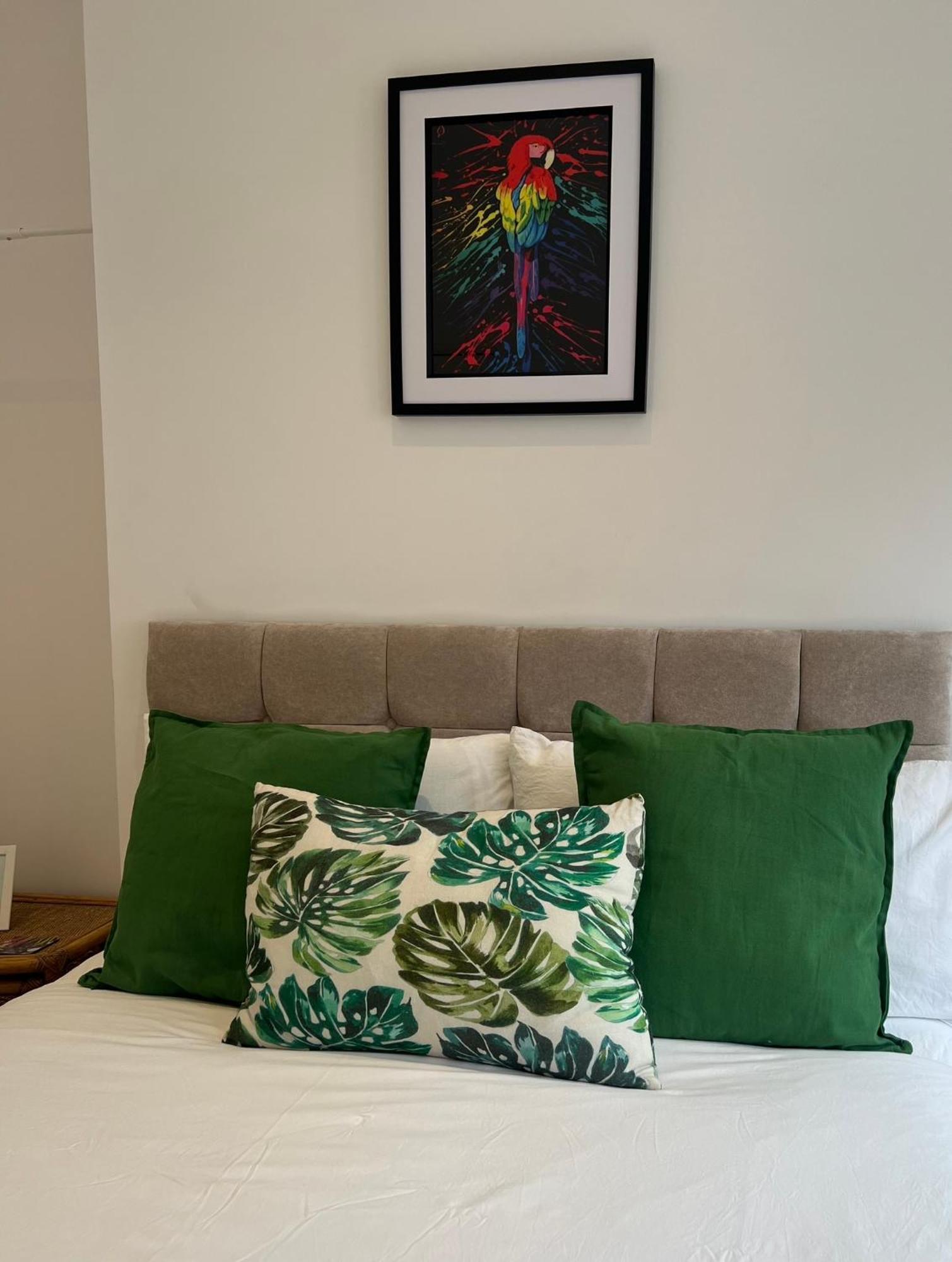 2025 Award Winner Cherry House - 4 Bedrooms