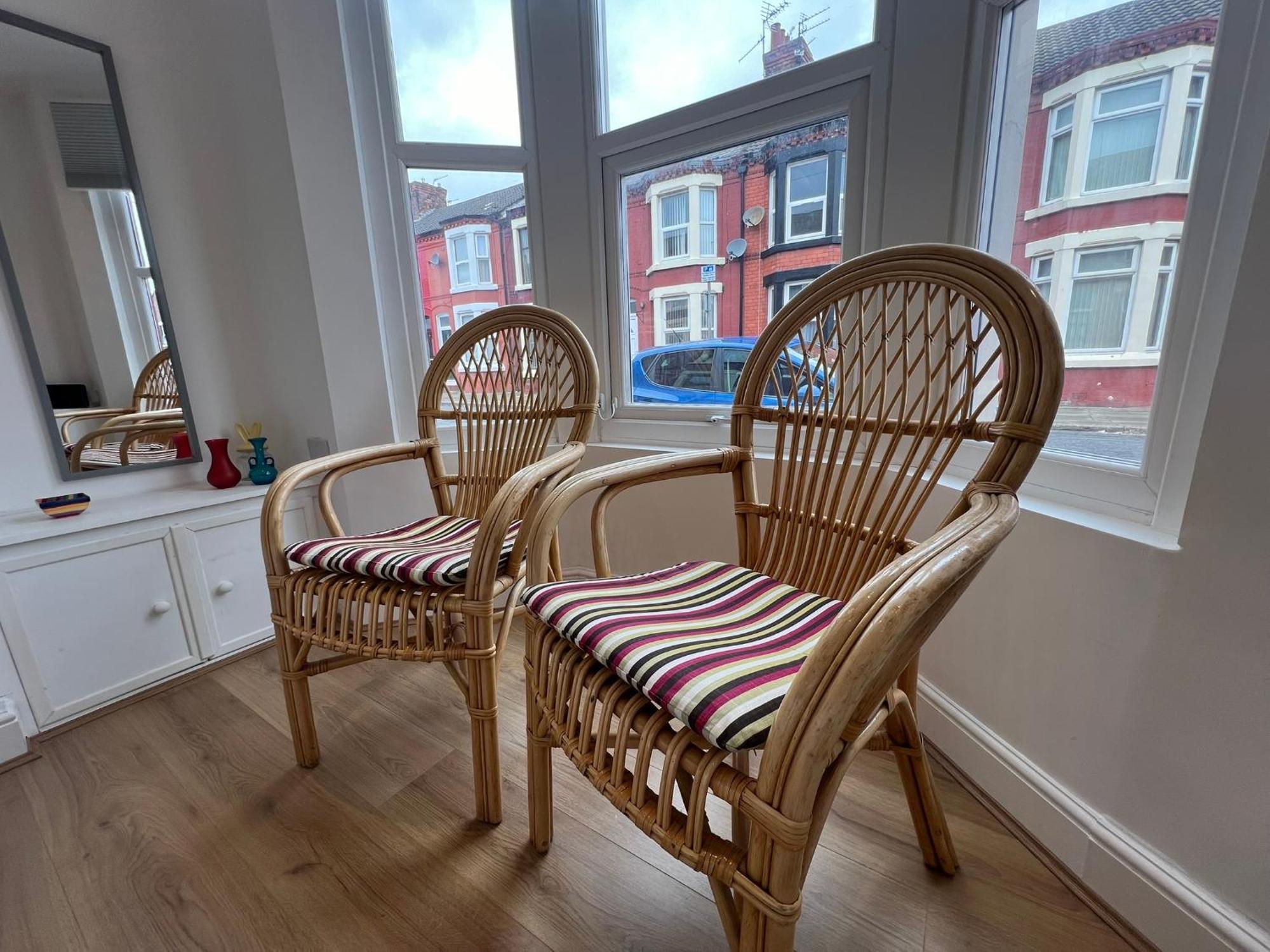 2025 Award Winner Cherry House - 4 Bedrooms Holiday home