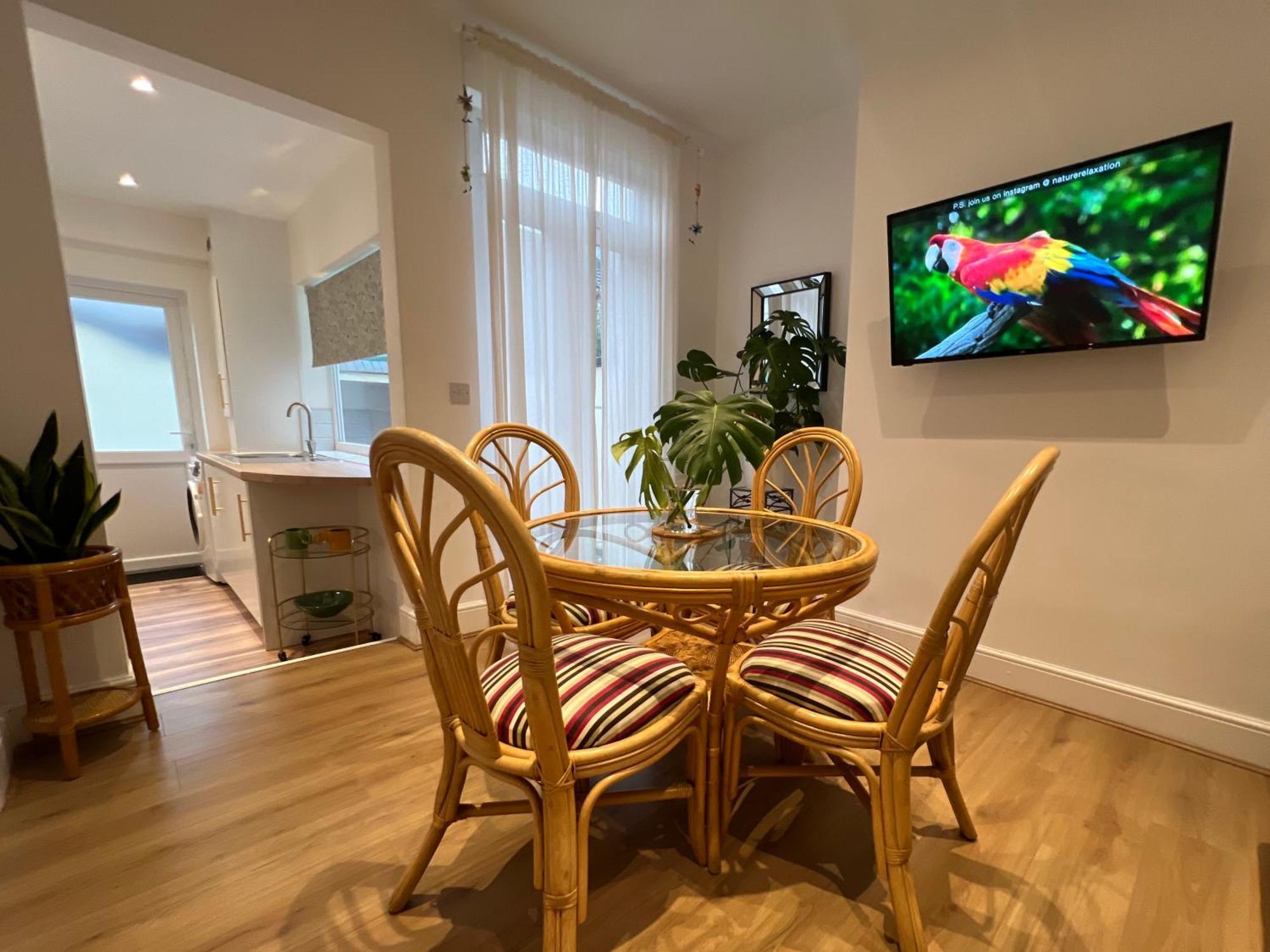 Holiday home 2025 Award Winner Cherry House - 4 Bedrooms *